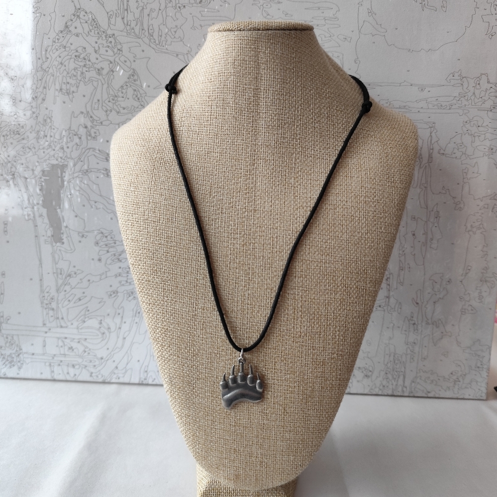 Frederick Pewter Canada Bear Claw Pendant Vintage